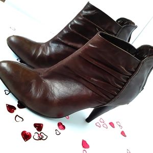 Chinese Laundry Ankle Boots
